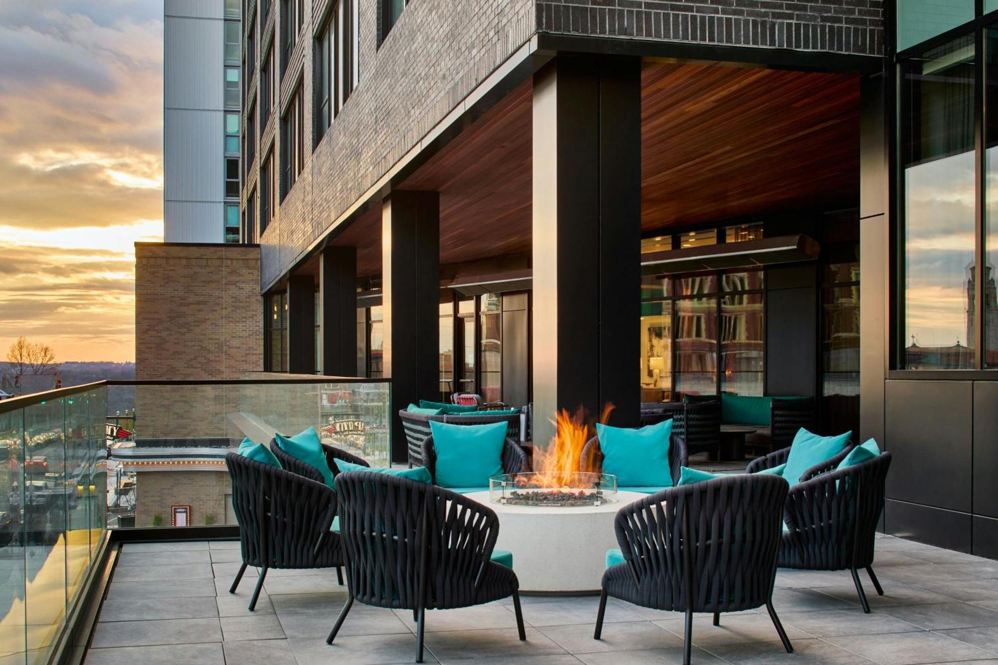 Hotel Celare, Cincinnati Midtown, A Tribute Portfolio Hotel المظهر الخارجي الصورة
